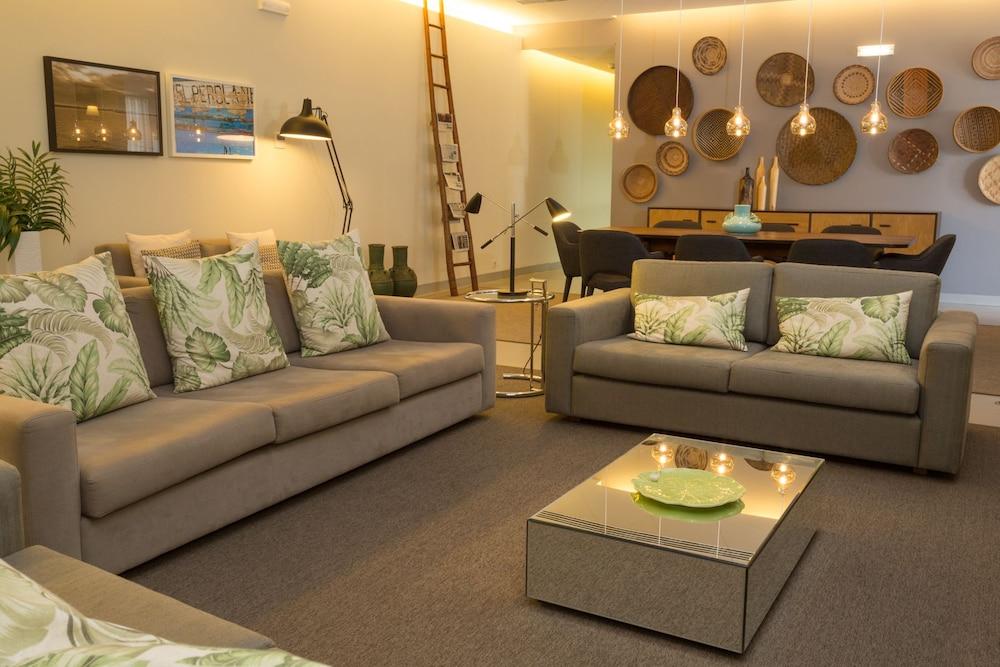 Ozadi Tavira Hotel Екстер'єр фото